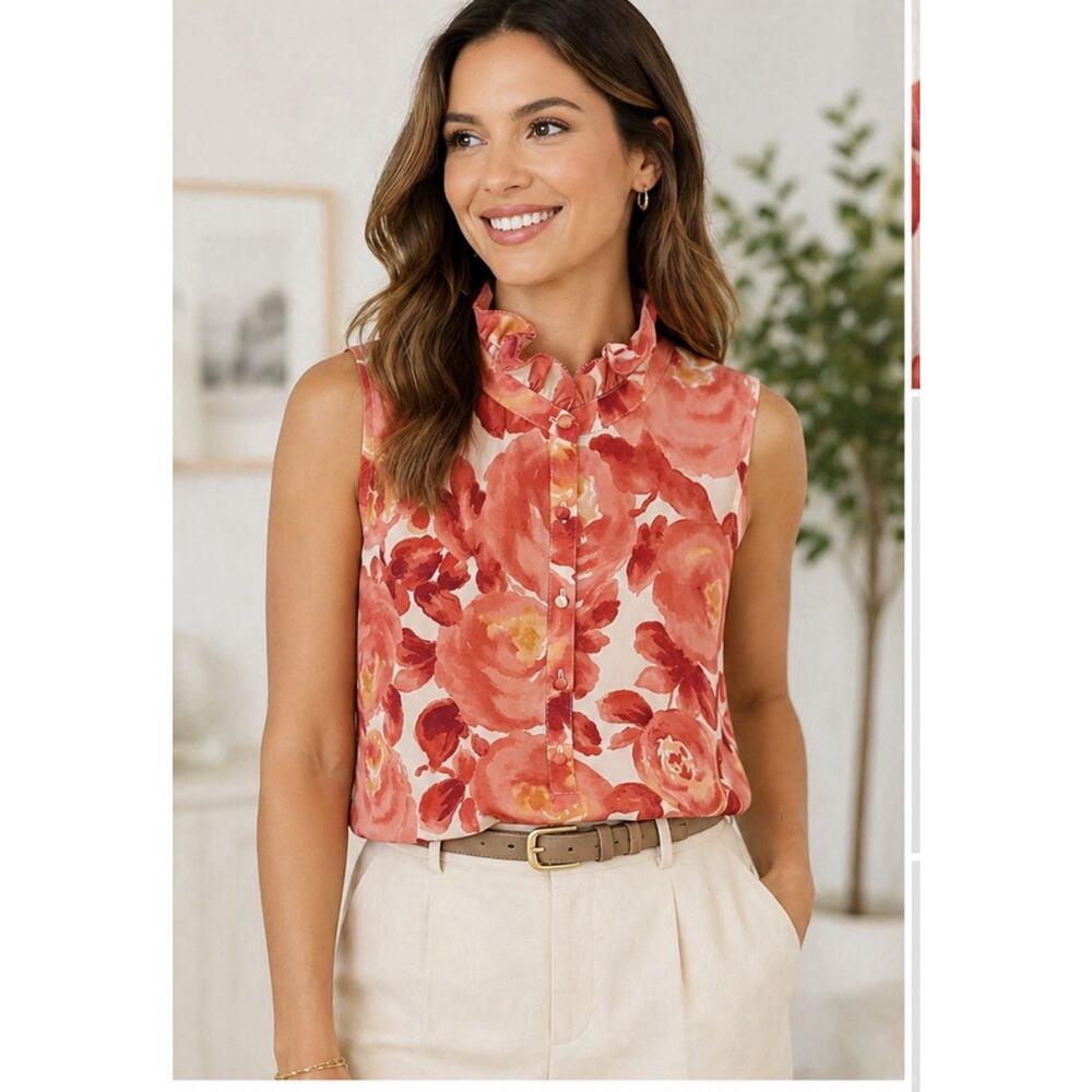 Ann Taylor LOFT sleeveless blouse in a watercolor floral print Size Small